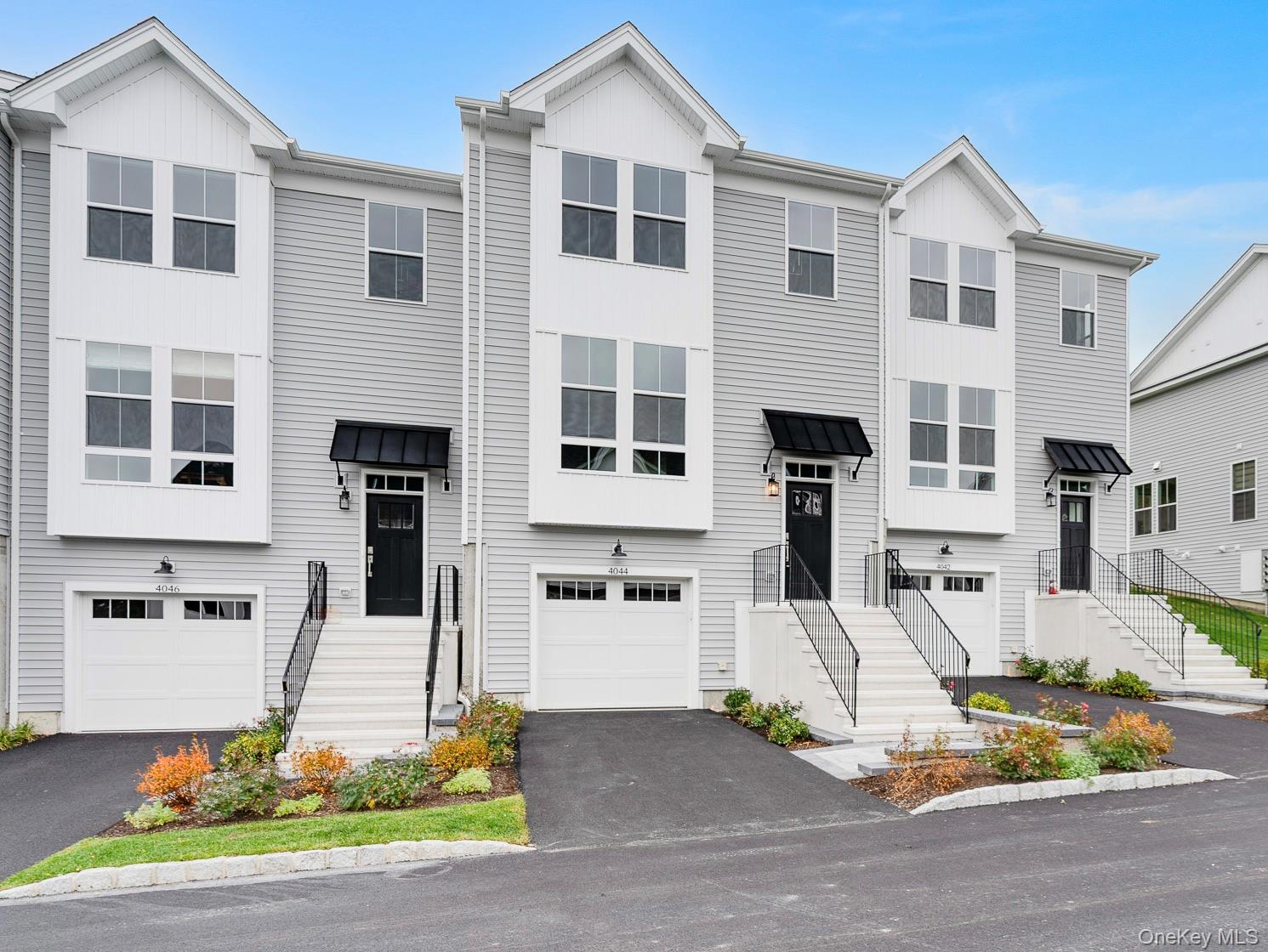 #1 photo, 4044 Chestnut Ridge Road, Fishkill , NY 12524