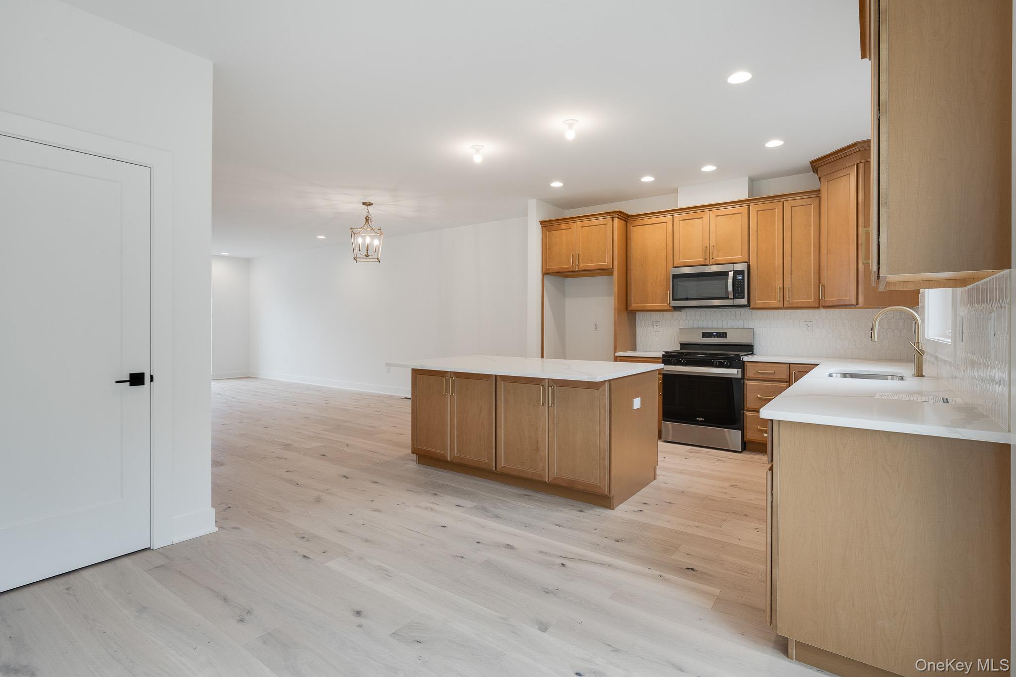 #11 photo, 4044 Chestnut Ridge Road, Fishkill , NY 12524