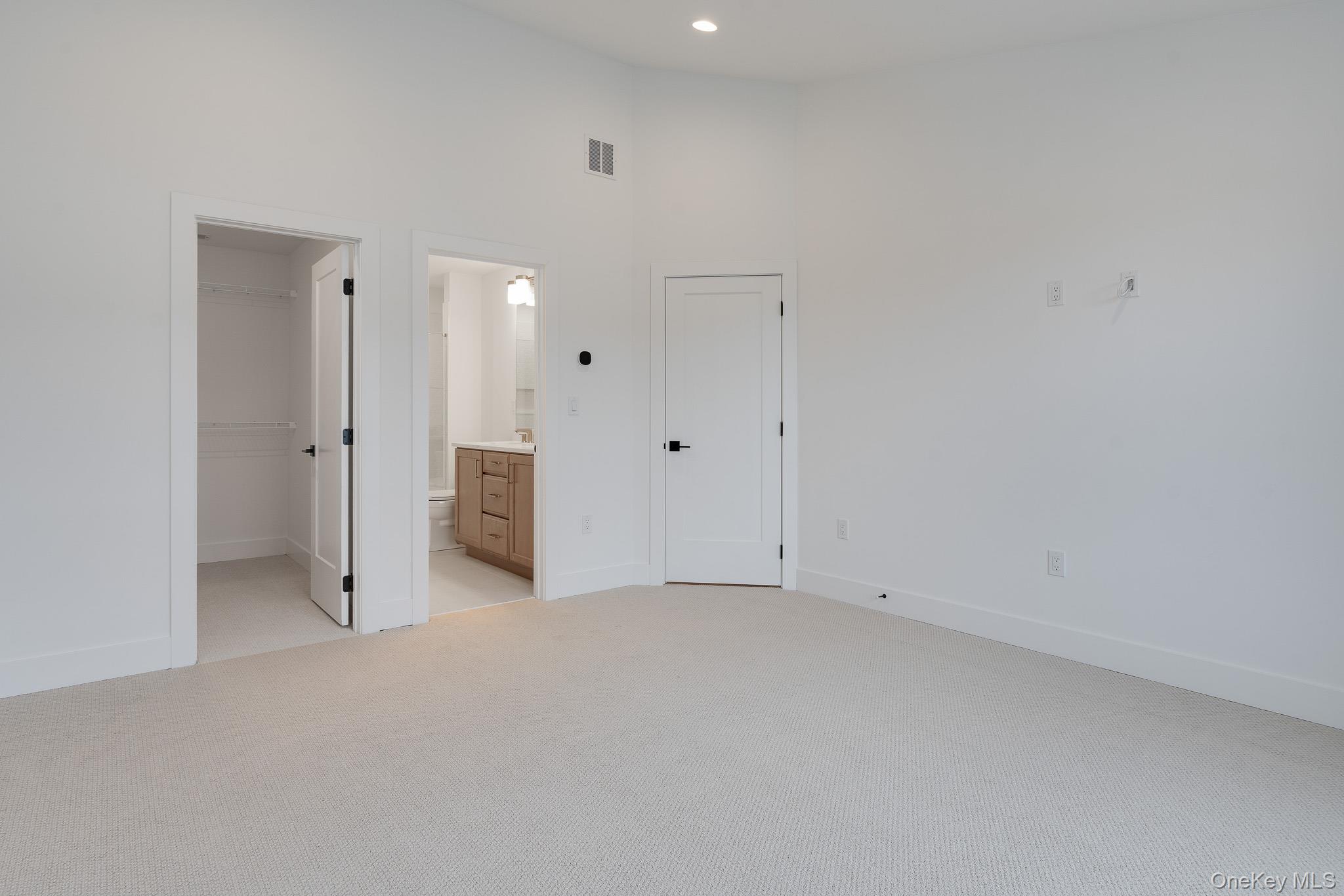 #14 photo, 4044 Chestnut Ridge Road, Fishkill , NY 12524