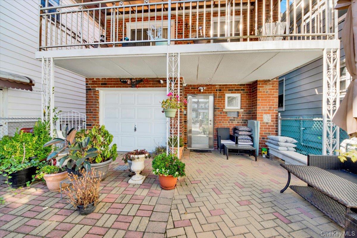 #2 photo, 2877 Waterbury Avenue, Bronx , NY 10461