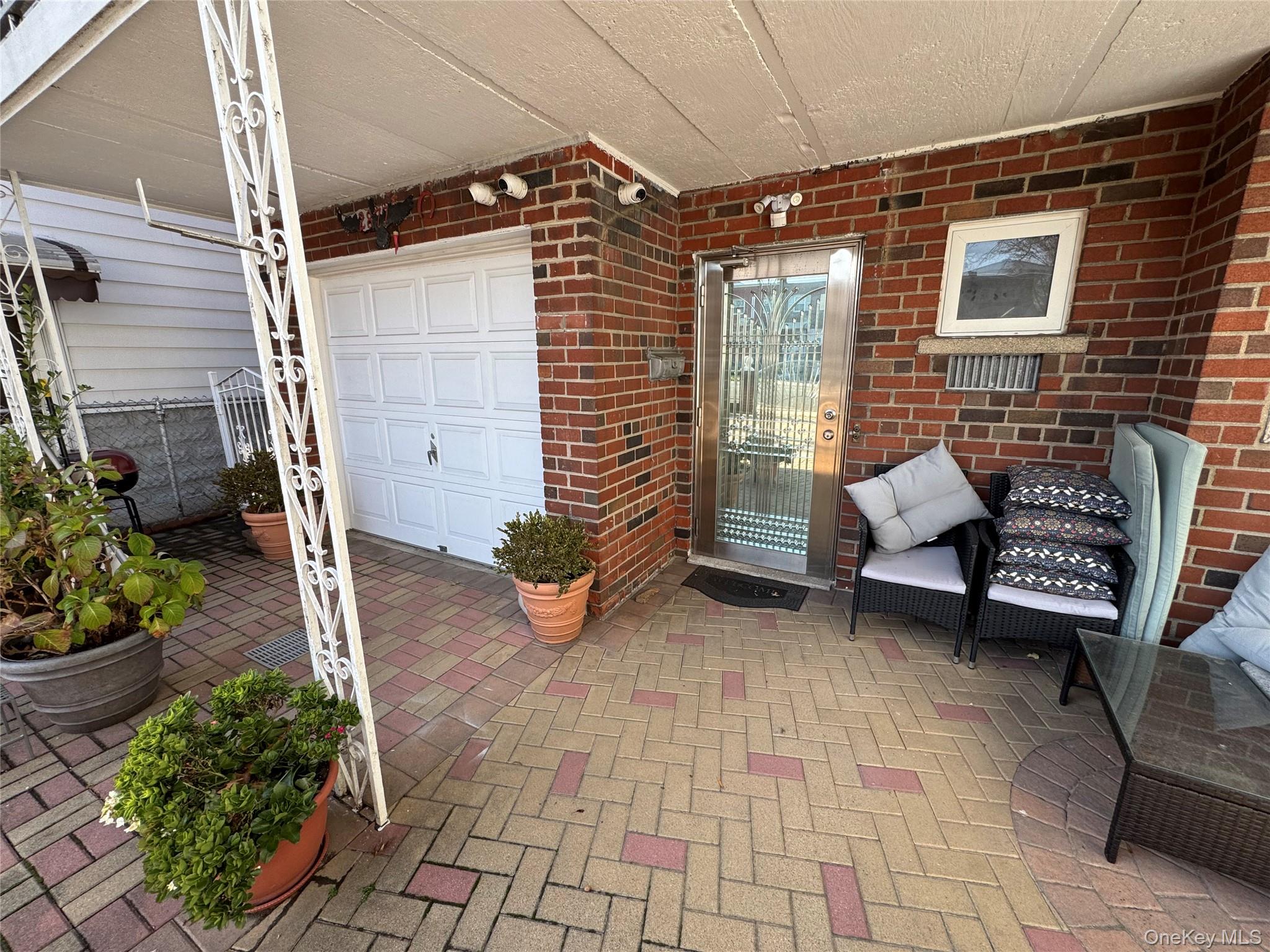 #5 photo, 2877 Waterbury Avenue, Bronx , NY 10461