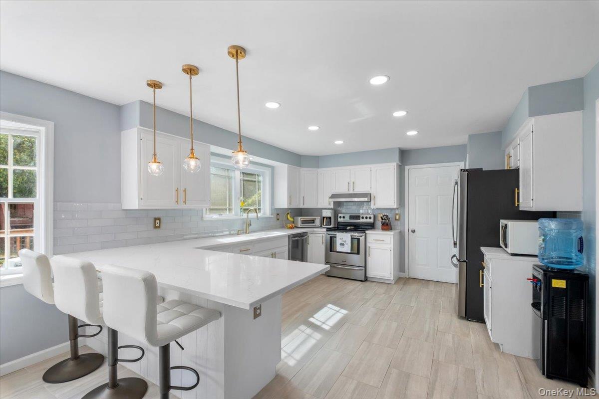 #2 photo, 38 Somerset Drive, Patterson , NY 12563