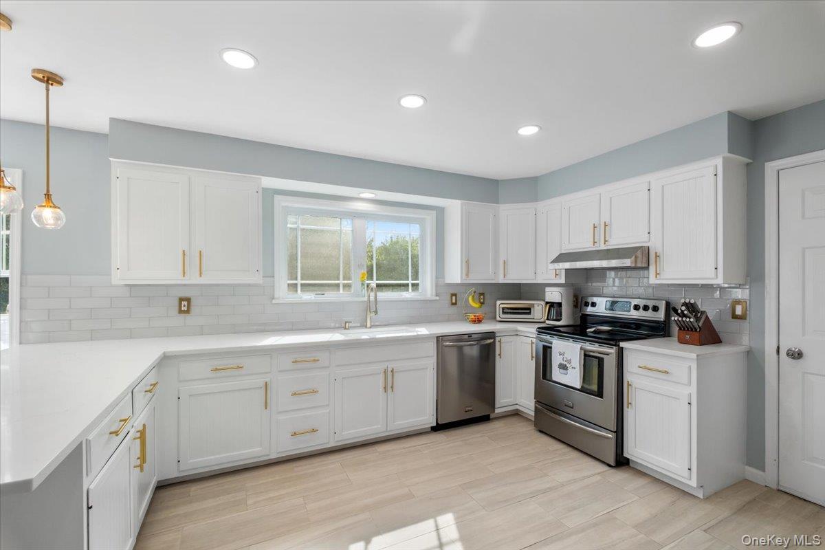 #4 photo, 38 Somerset Drive, Patterson , NY 12563