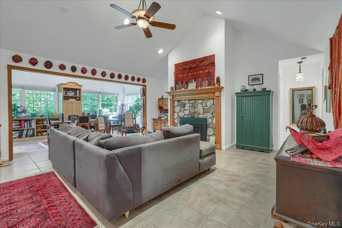 #6 photo, 20 Overlook Drive, Call Listing Agent , PA 18405