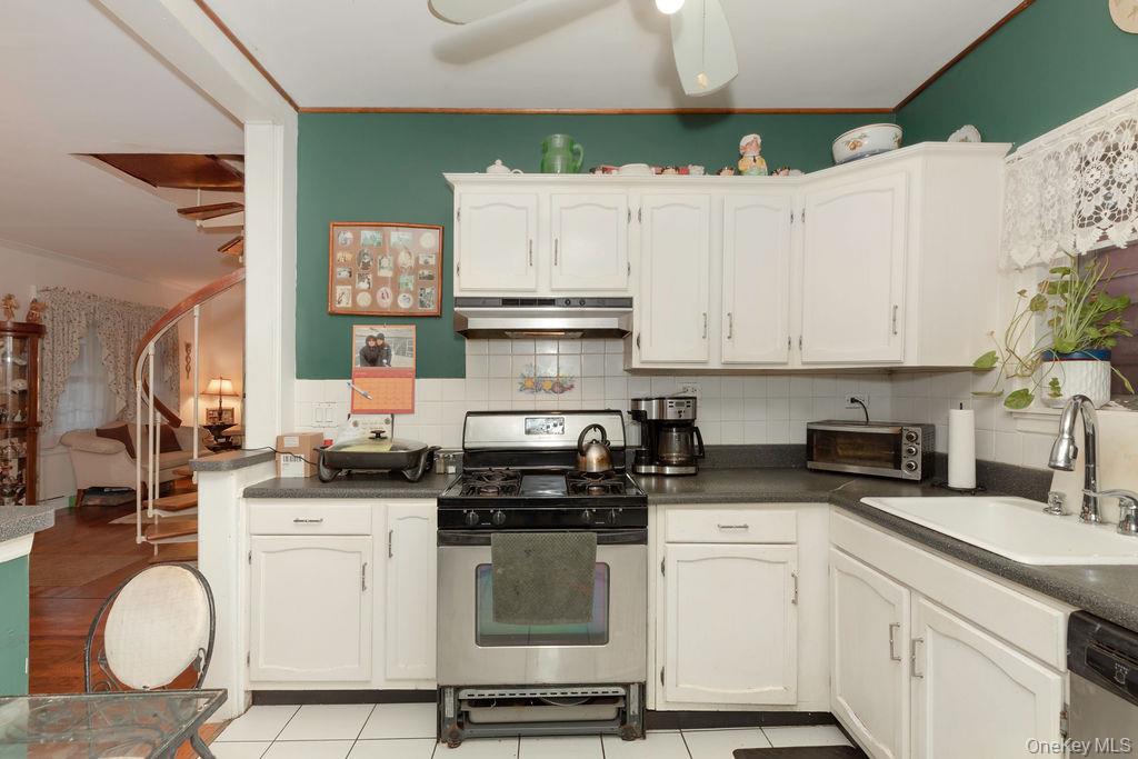 #15 photo, 104 Fordham Street, Bronx , NY 10464