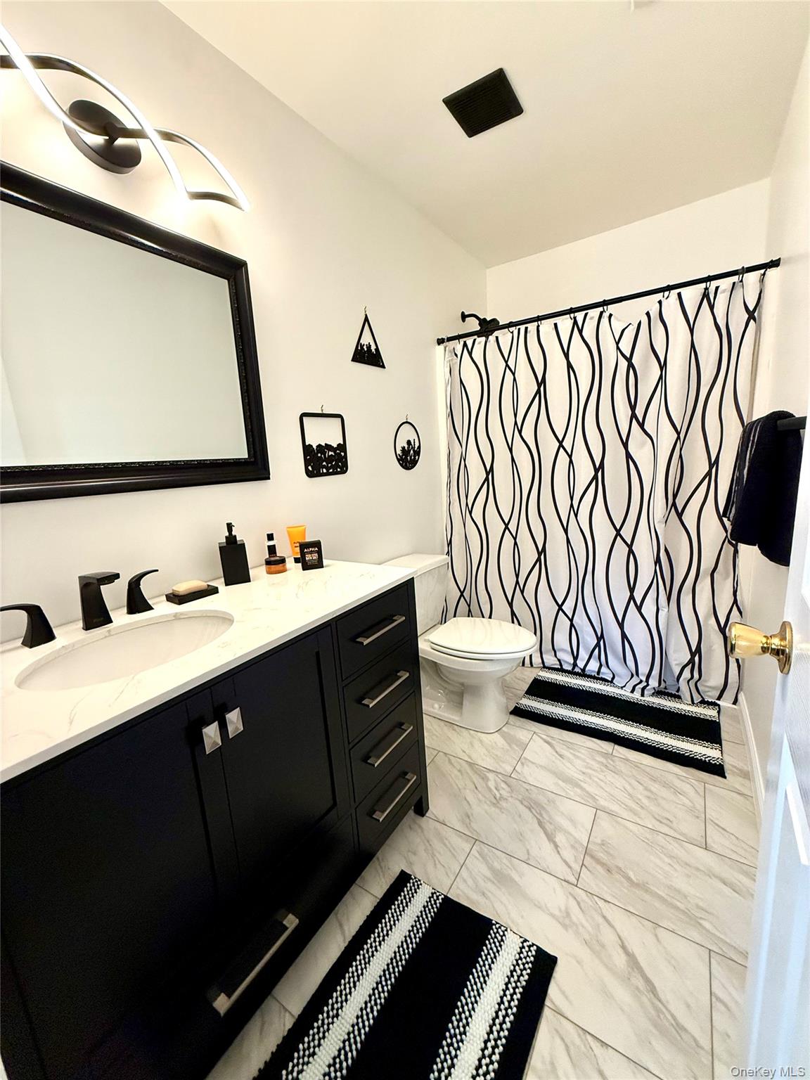 #17 photo, 142 Pinebrook Drive, Hyde Park , NY 12538