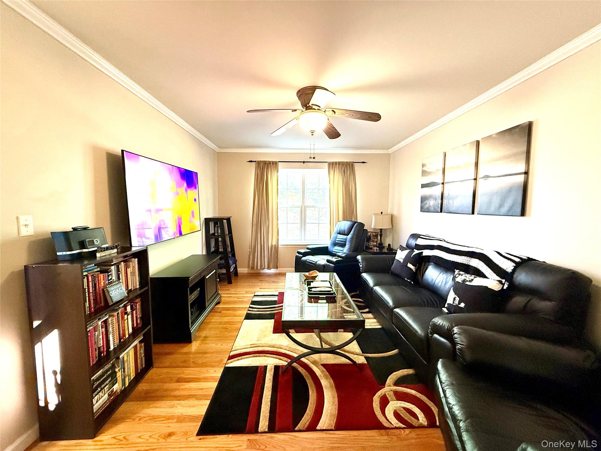 #9 photo, 142 Pinebrook Drive, Hyde Park , NY 12538