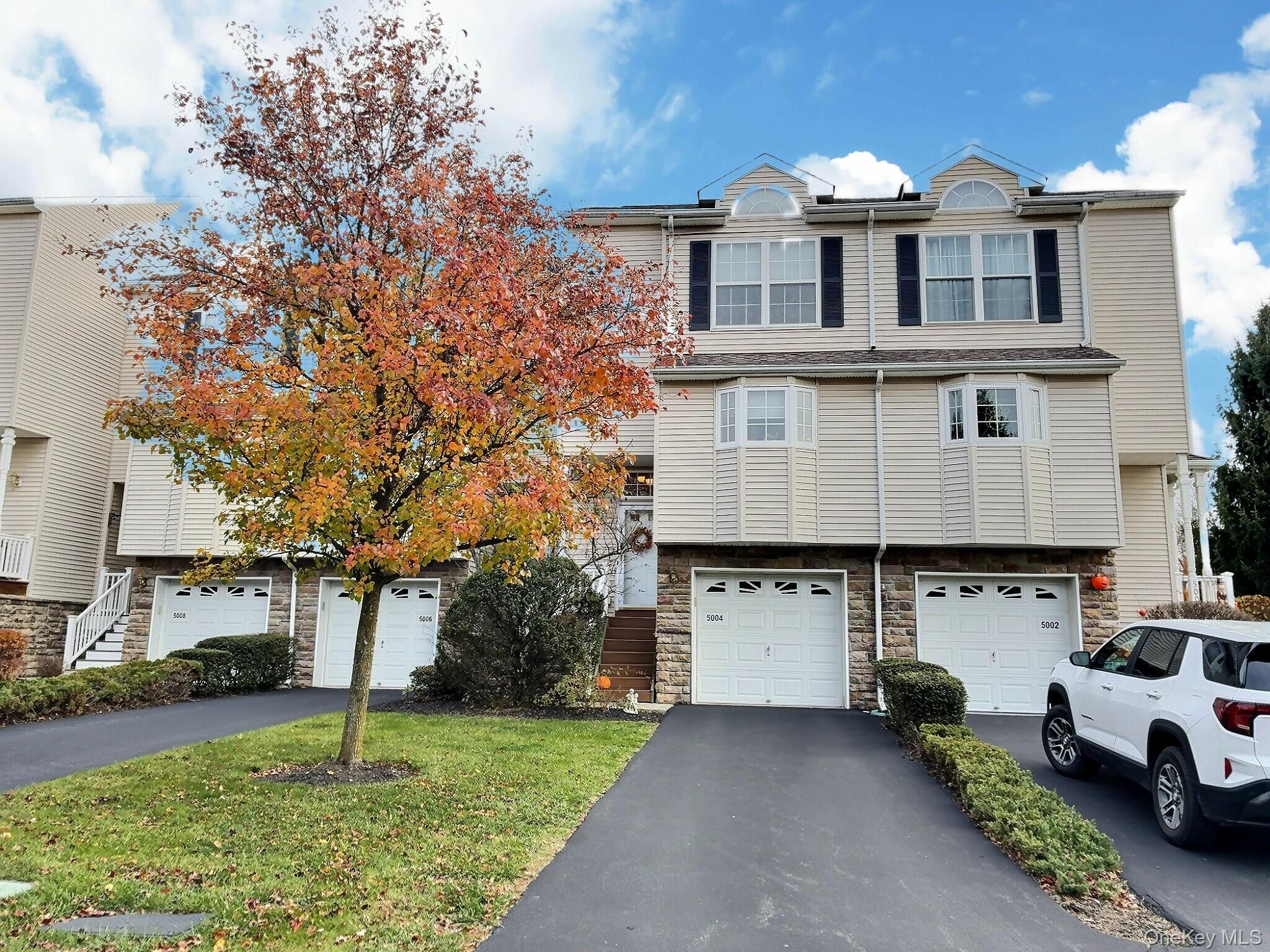 #1 photo, 5004 Boulder Way, Wappingers Falls , NY 12590