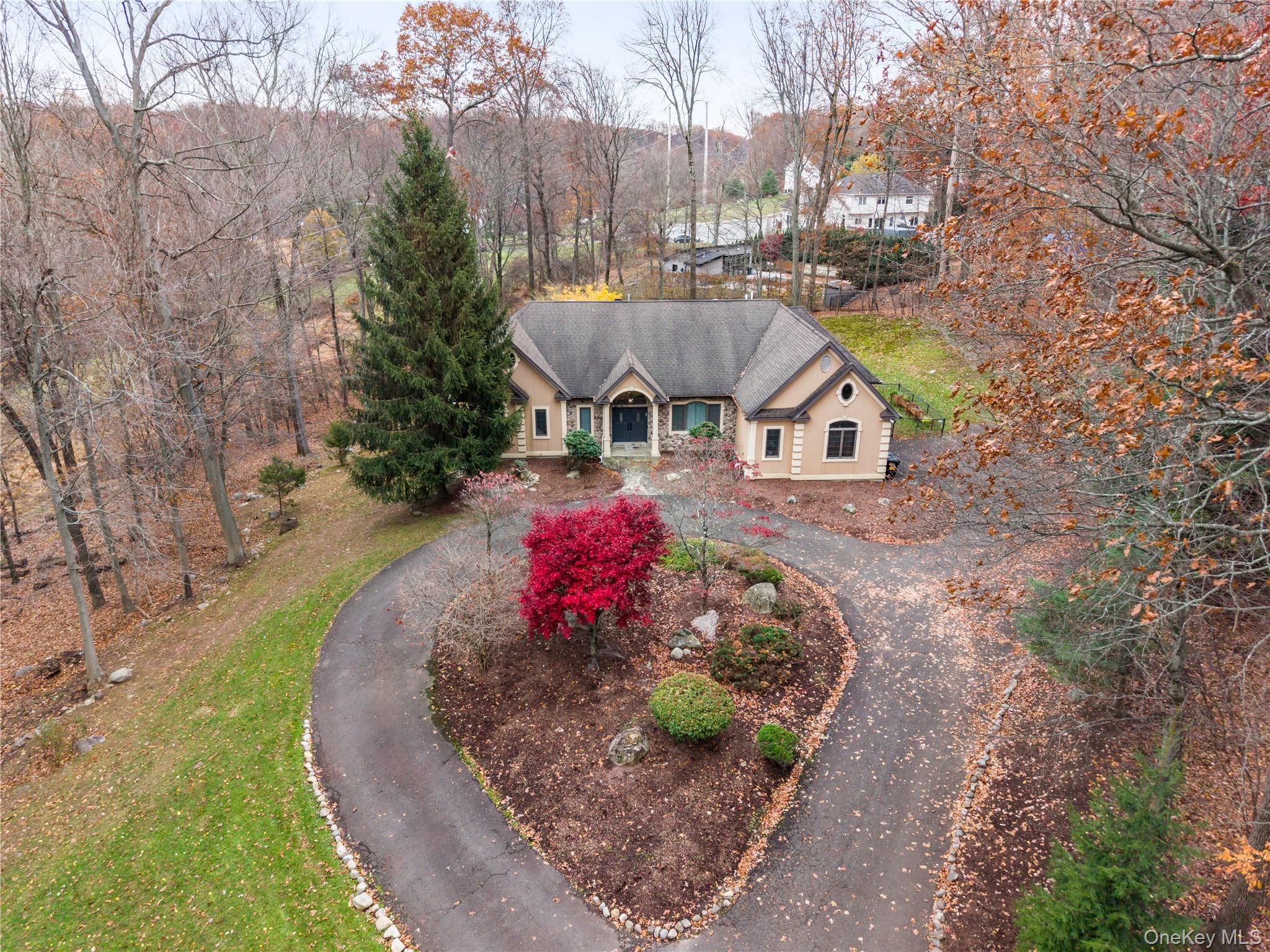 #2 photo, 16 S De Baun Avenue, Airmont , NY 10901