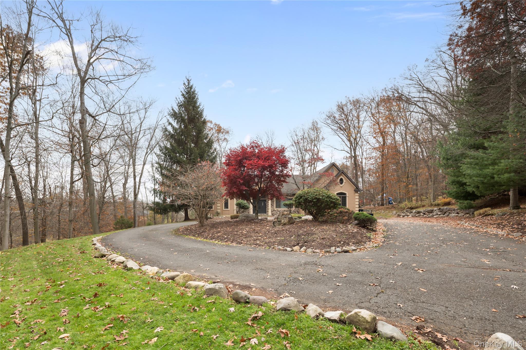 #4 photo, 16 S De Baun Avenue, Airmont , NY 10901