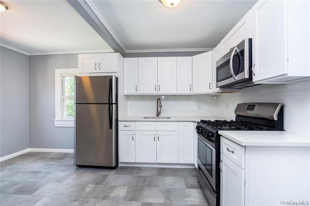 #13 photo, 17 Landscape Avenue, Yonkers , NY 10705