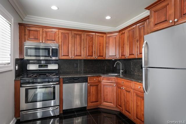 #2 photo, 239 Lakeland Avenue, Sayville , NY 11782