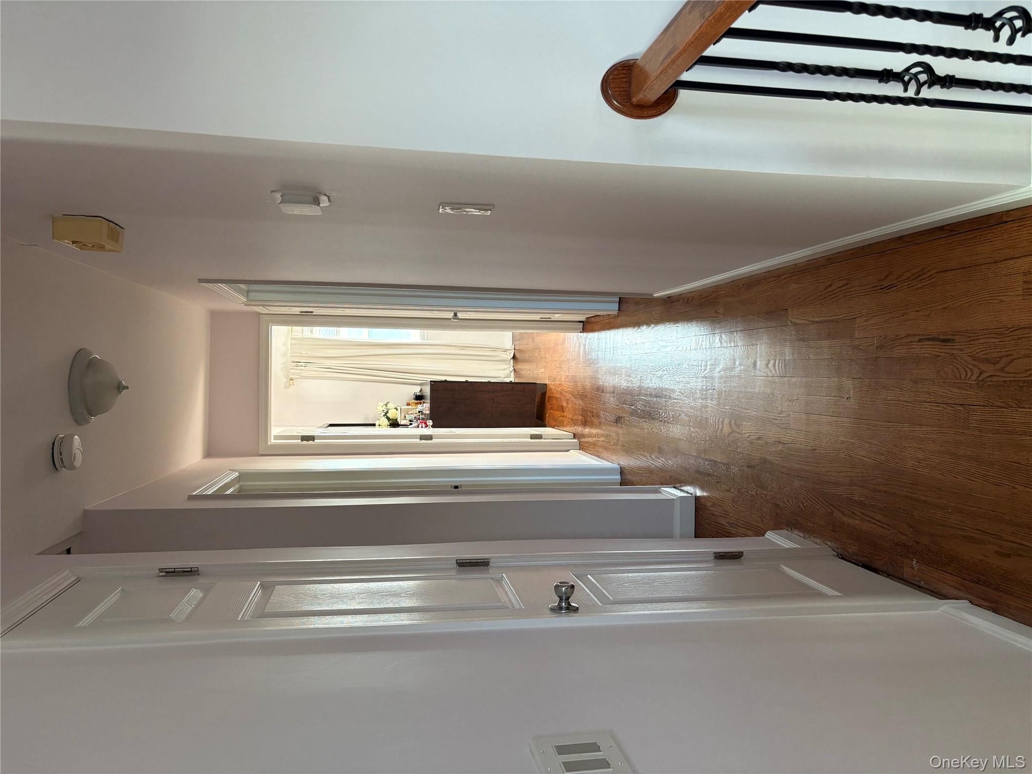 #14 photo, 648 Molloy Street, Copiague , NY 11726