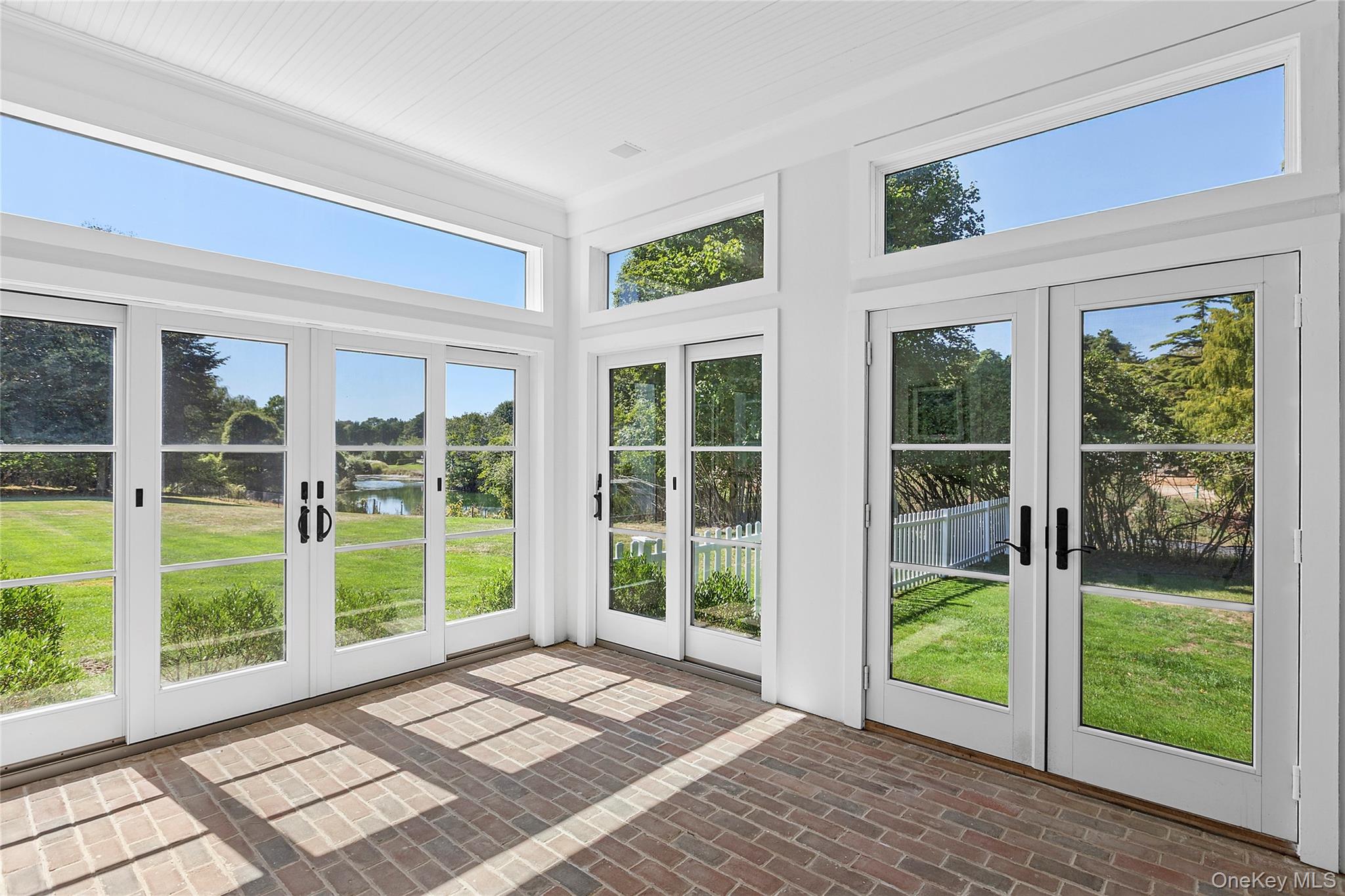 #10 photo, 344 Great Plains Road, Southampton , NY 11968