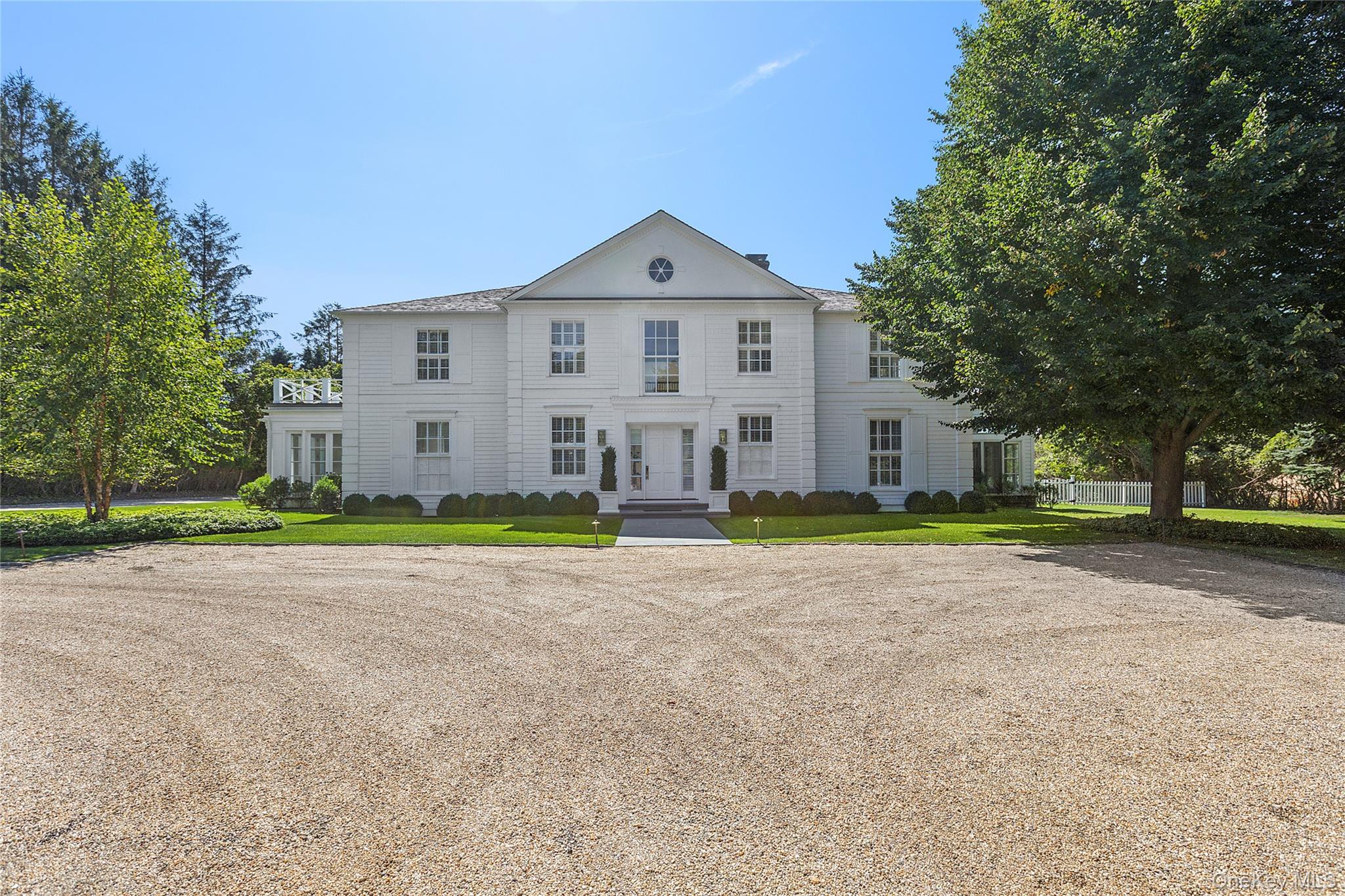 #4 photo, 344 Great Plains Road, Southampton , NY 11968