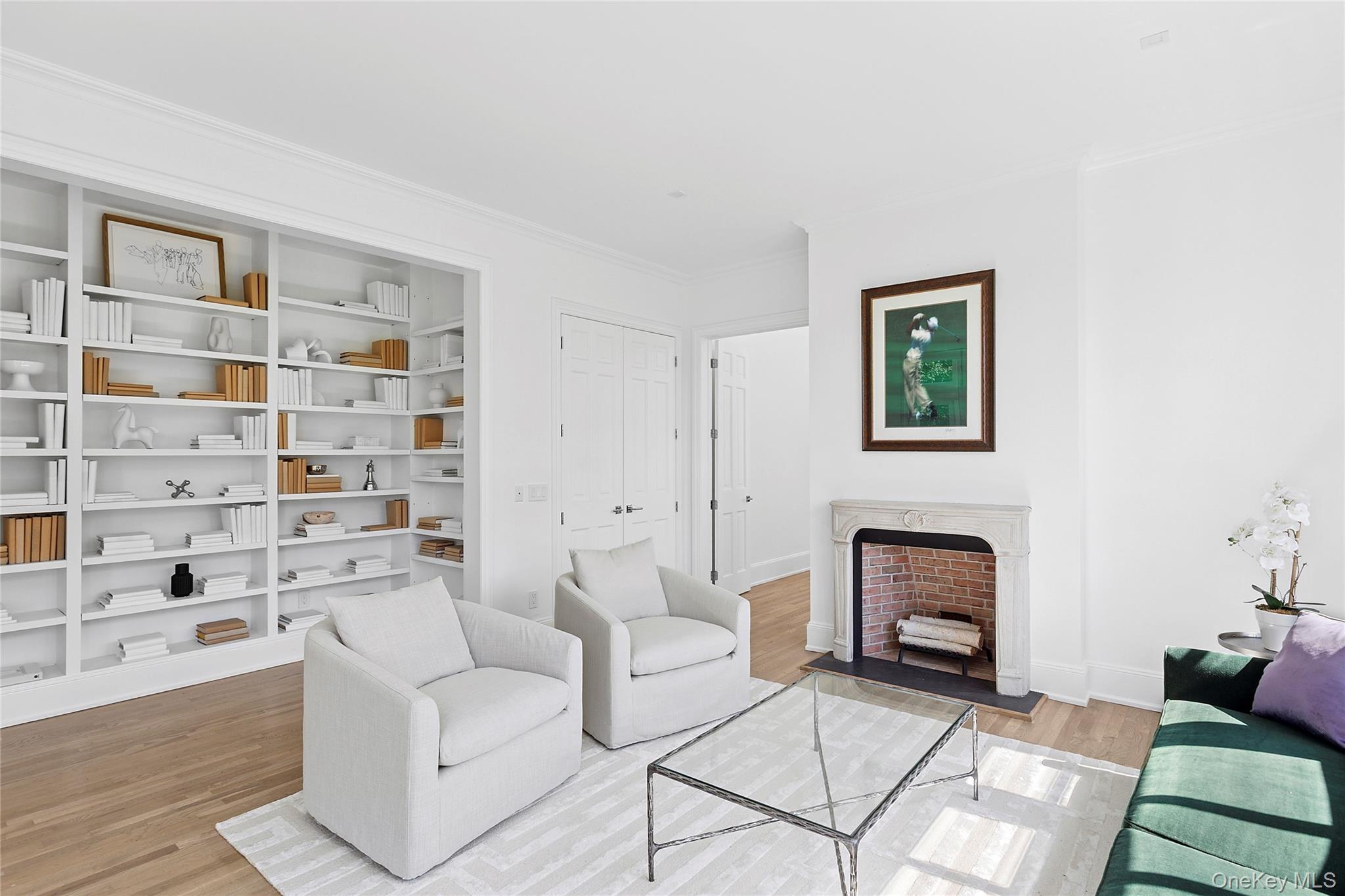 #9 photo, 344 Great Plains Road, Southampton , NY 11968