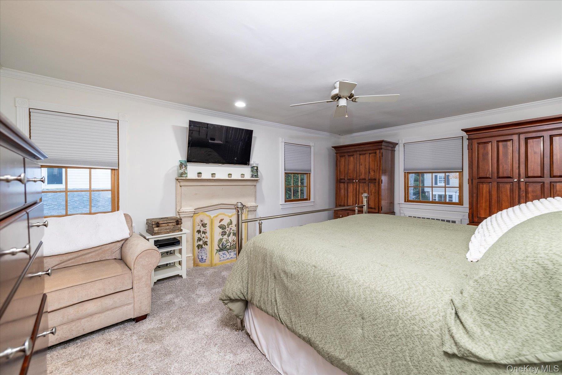 #16 photo, 452 Westminster Road, Rockville Centre , NY 11570