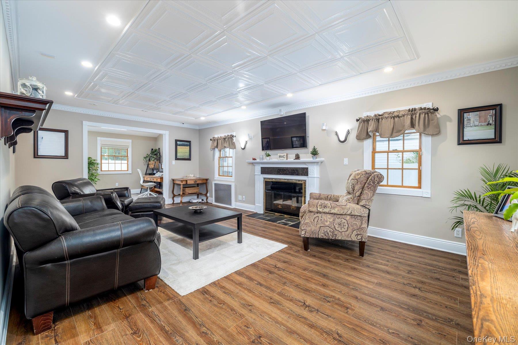 #3 photo, 452 Westminster Road, Rockville Centre , NY 11570