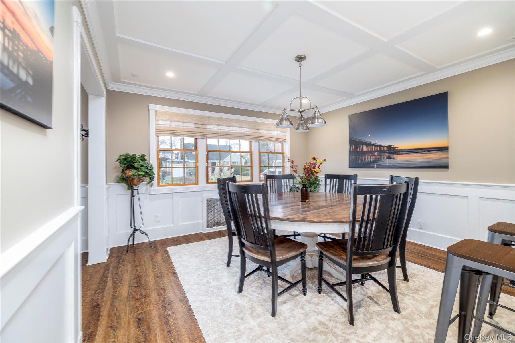 #6 photo, 452 Westminster Road, Rockville Centre , NY 11570