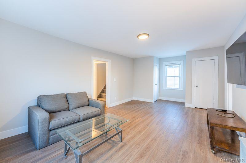 #18 photo, 4116 169th Street, Flushing , NY 11358