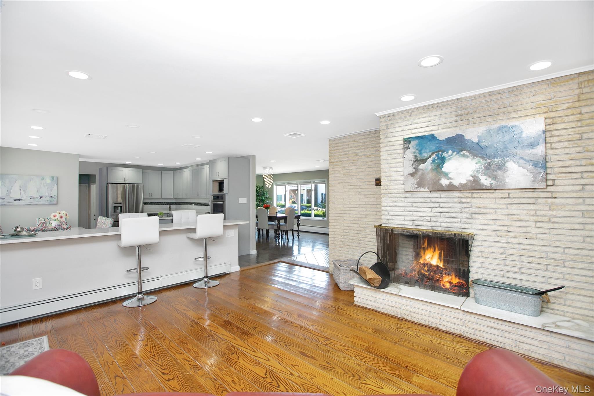 #12 photo, 5 Kensington Street, Lido Beach , NY 11561