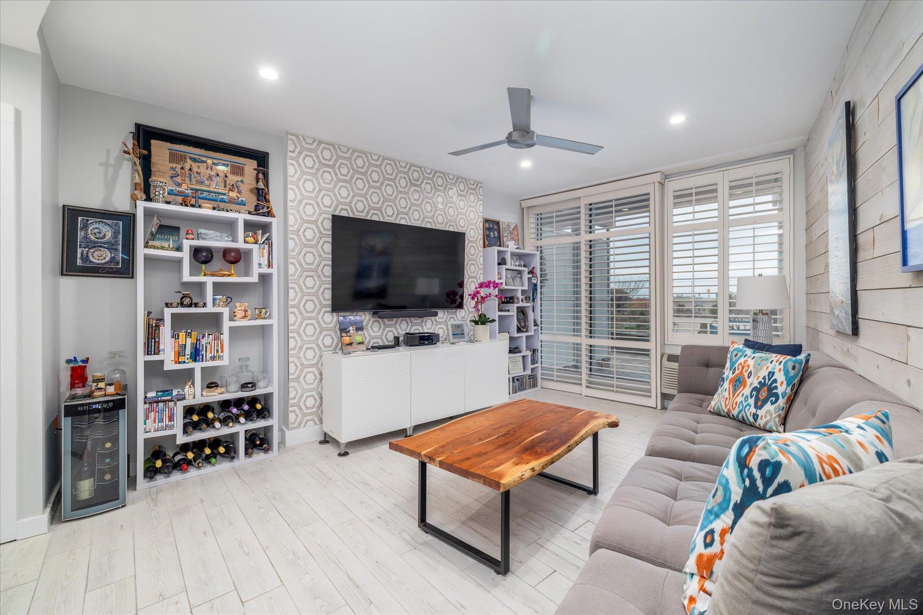 #4 photo, 830 Shore Road, Long Beach , NY 11561