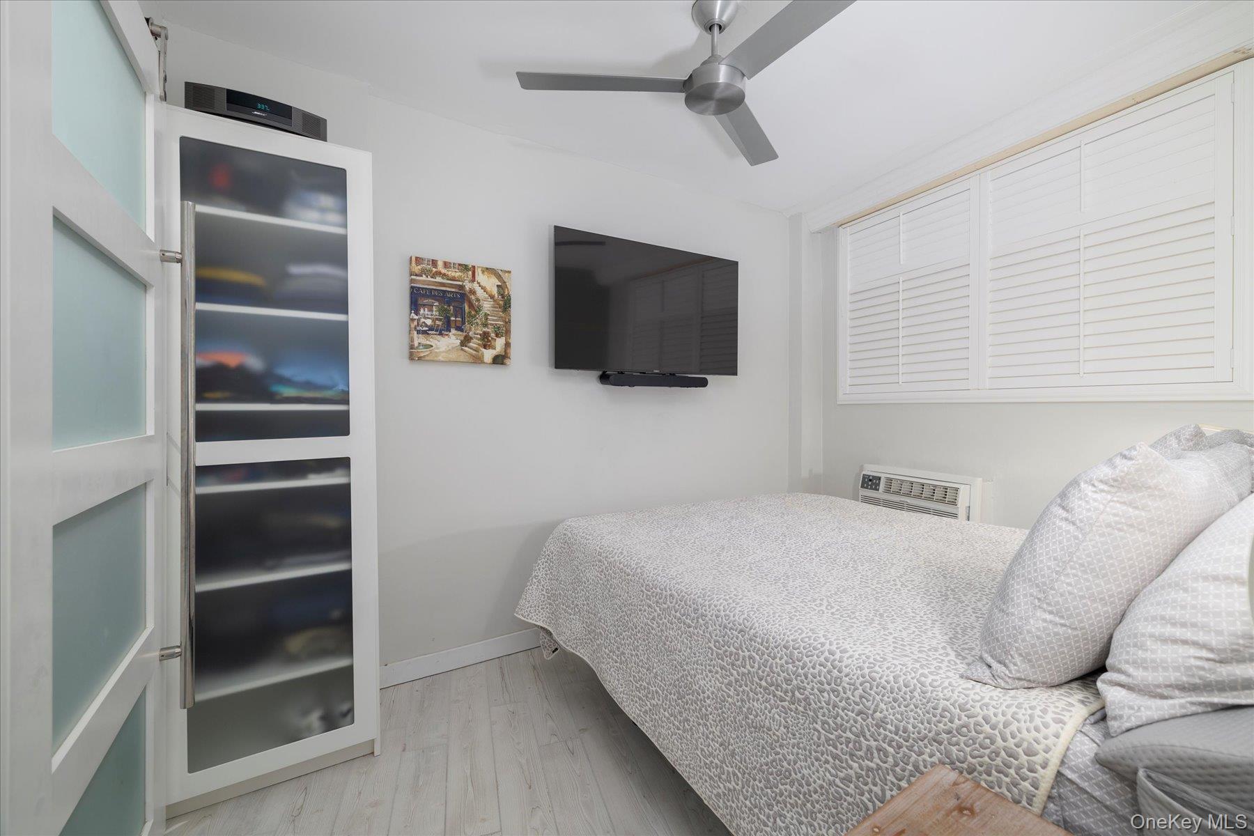 #9 photo, 830 Shore Road, Long Beach , NY 11561