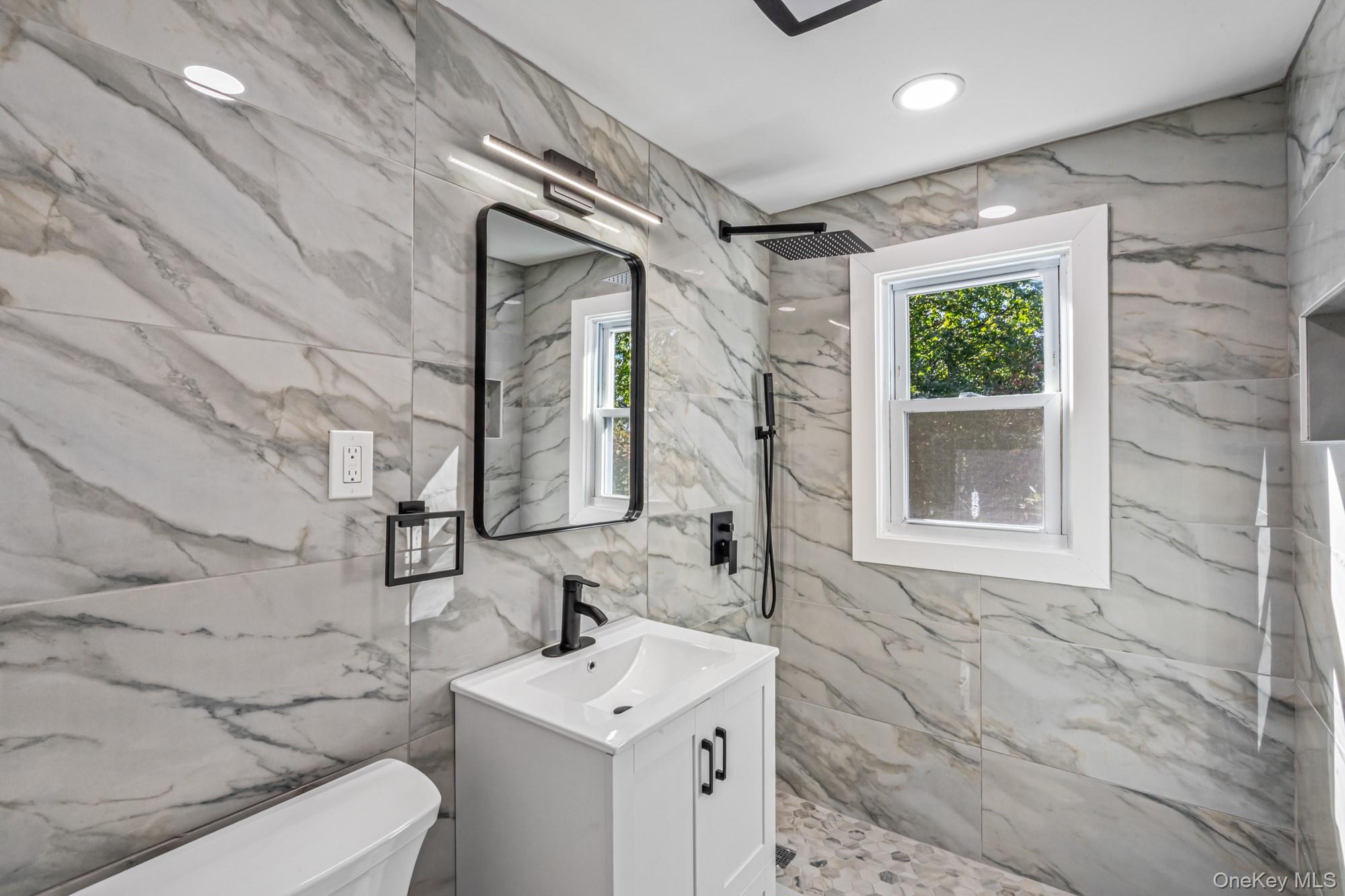 #13 photo, 6 Mccue Street, Wheatley Heights , NY 11798