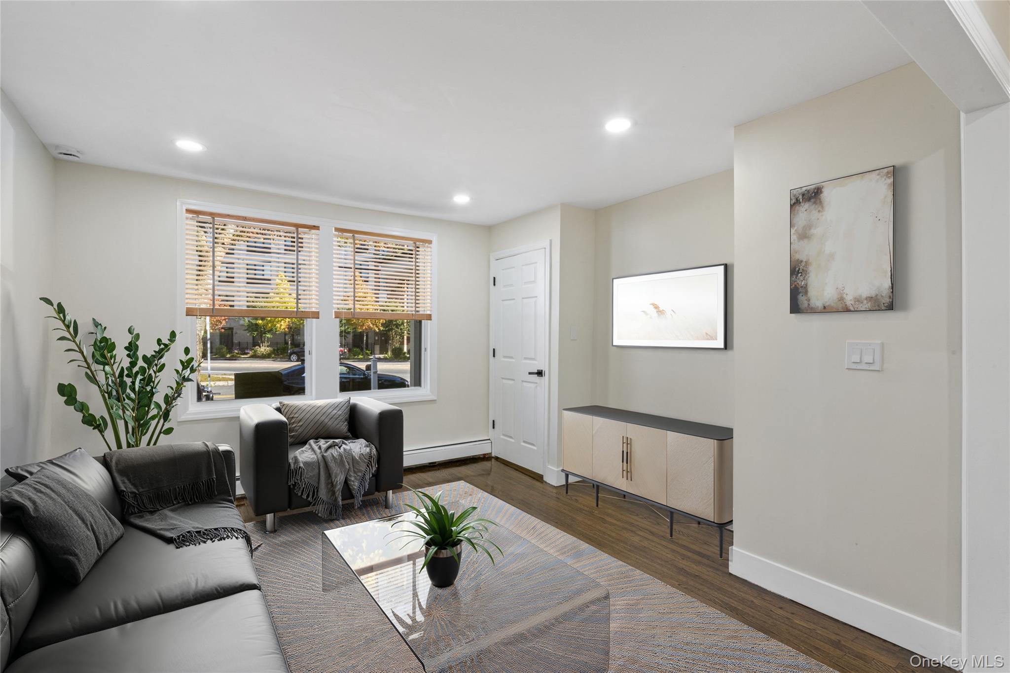 #6 photo, 6 Mccue Street, Wheatley Heights , NY 11798