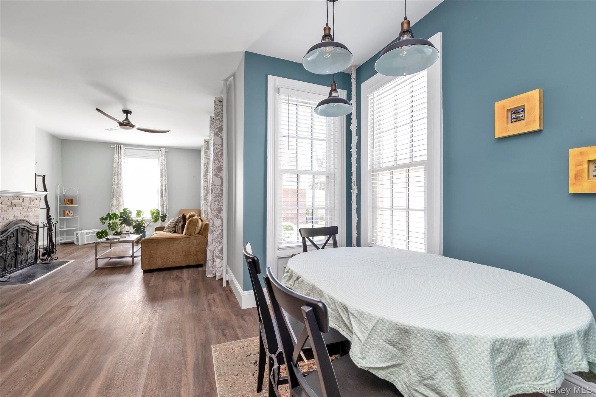 #17 photo, 39-26/24 213 Street, Bayside , NY 11361