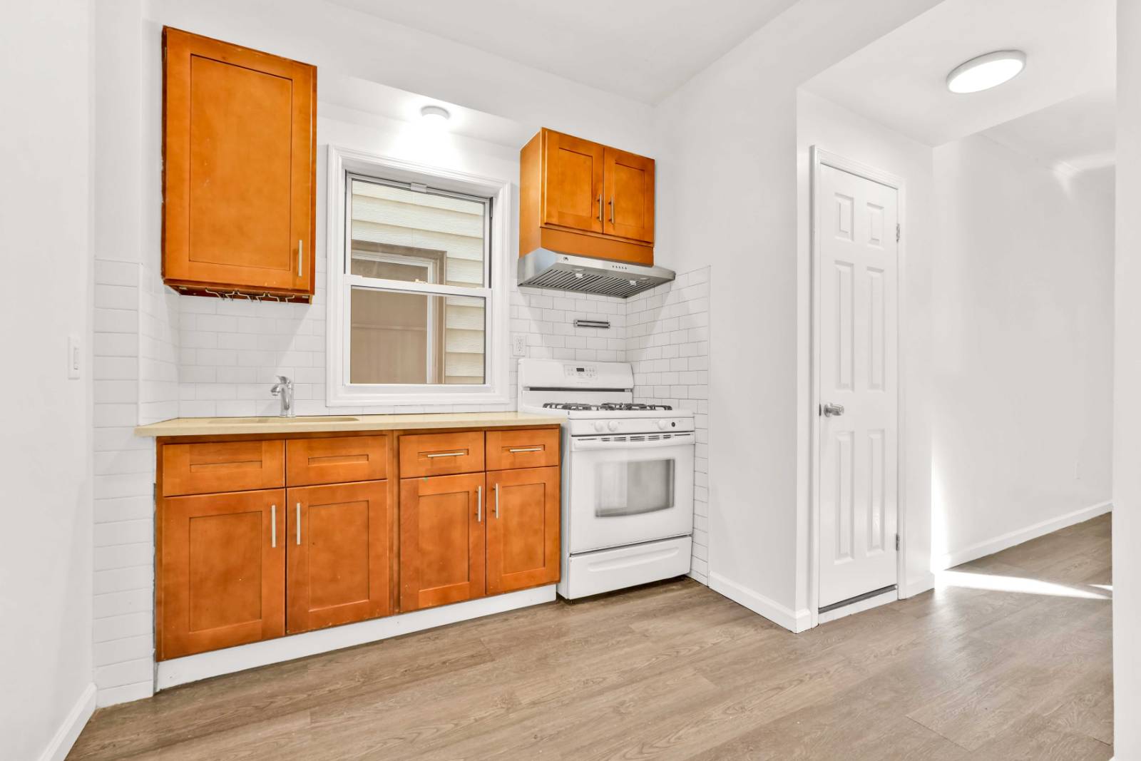 #17 photo, 7-06 College Point ave, College Point , NY 11356