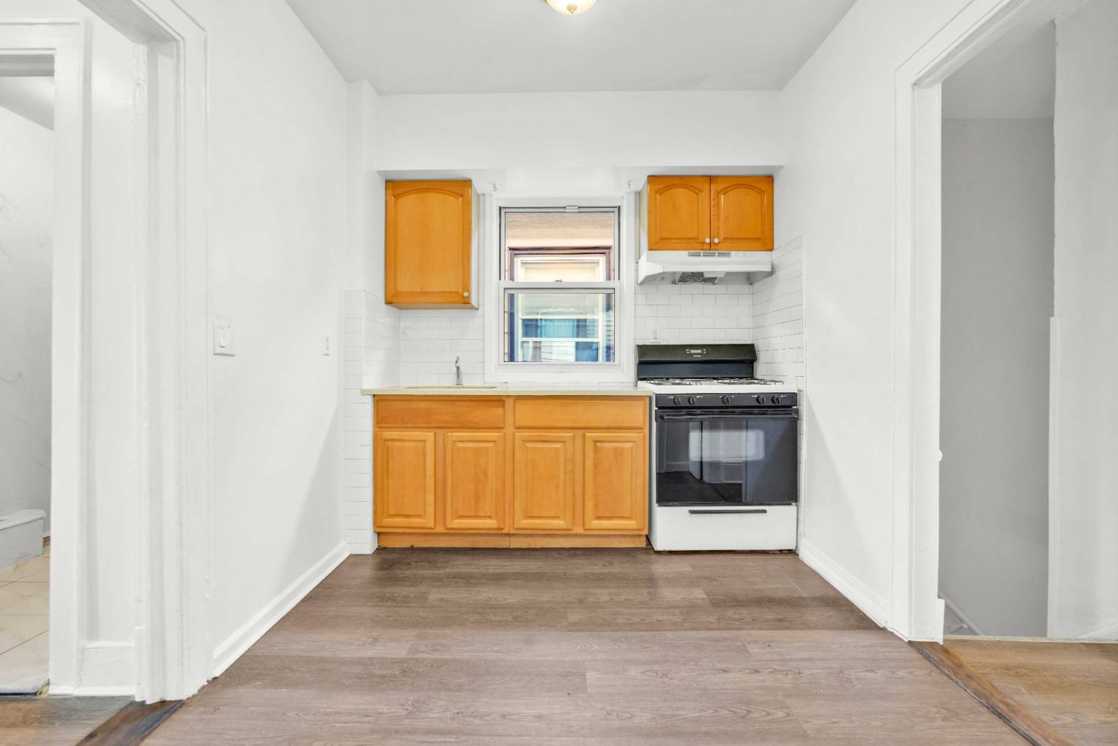 #19 photo, 7-06 College Point ave, College Point , NY 11356