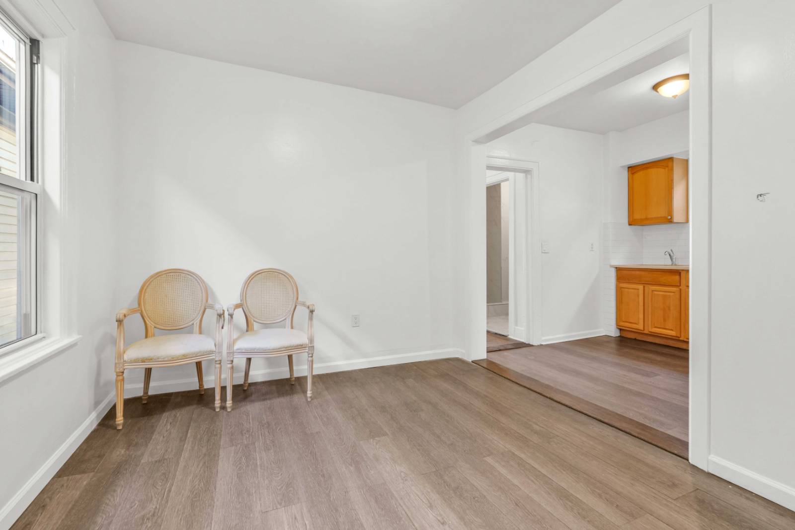 #21 photo, 7-06 College Point ave, College Point , NY 11356