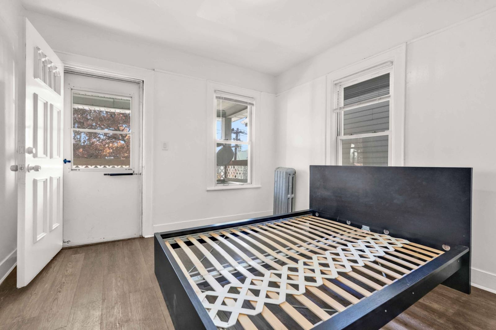 #24 photo, 7-06 College Point ave, College Point , NY 11356