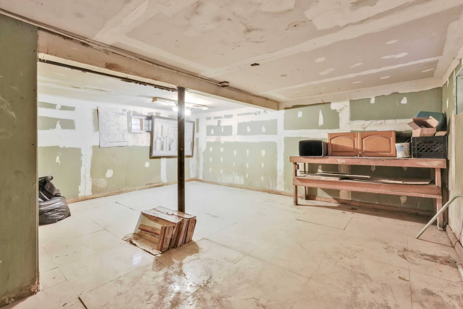 #37 photo, 7-06 College Point ave, College Point , NY 11356