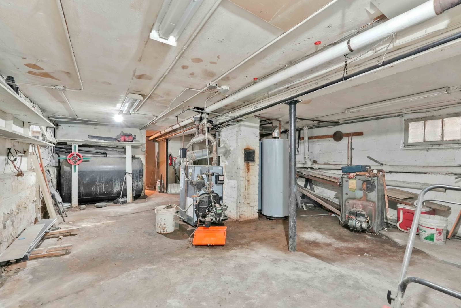 #38 photo, 7-06 College Point ave, College Point , NY 11356