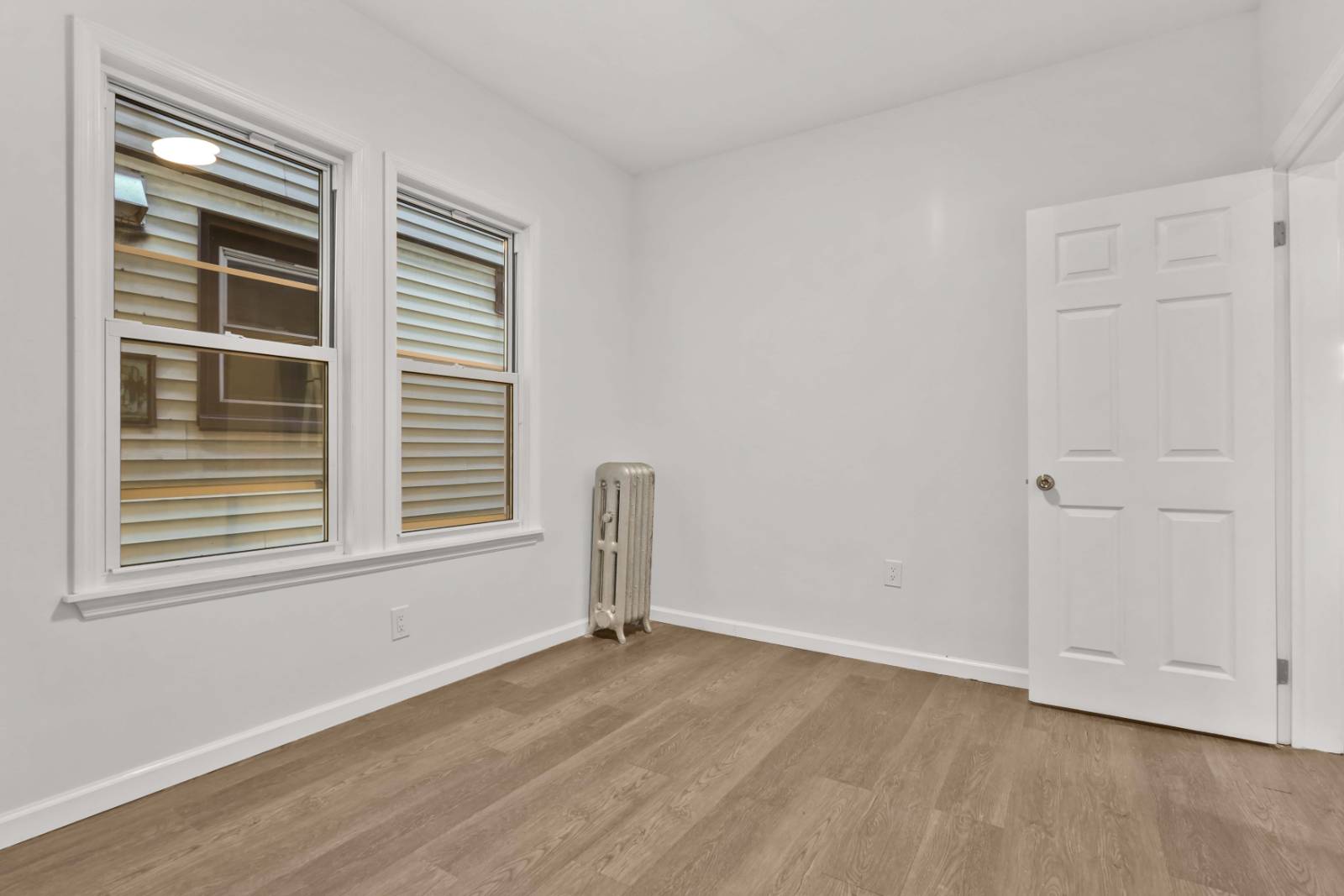 #9 photo, 7-06 College Point ave, College Point , NY 11356