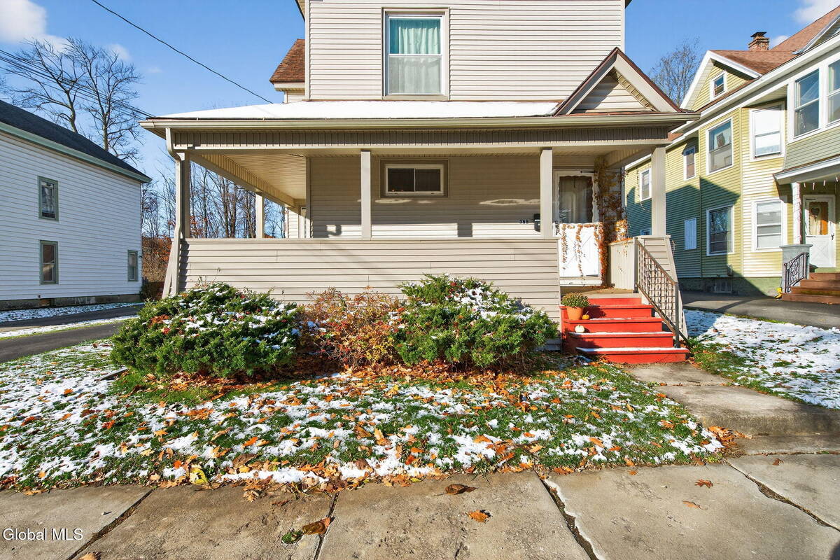 #3 photo, 386-388 Locust Avenue, Amsterdam , NY 12010