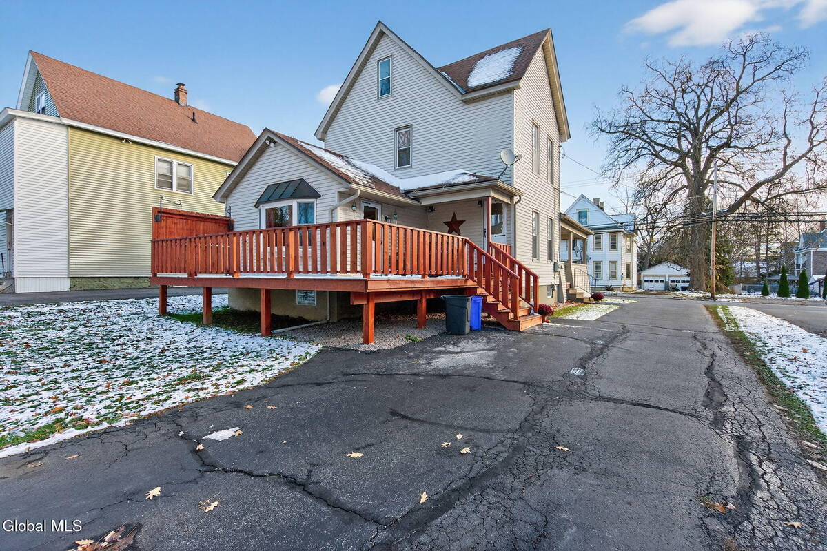 #47 photo, 386-388 Locust Avenue, Amsterdam , NY 12010