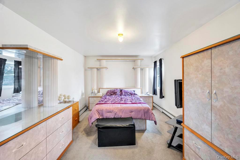 #19 photo, 57 Macarthur Avenue, Brentwood , NY 11717