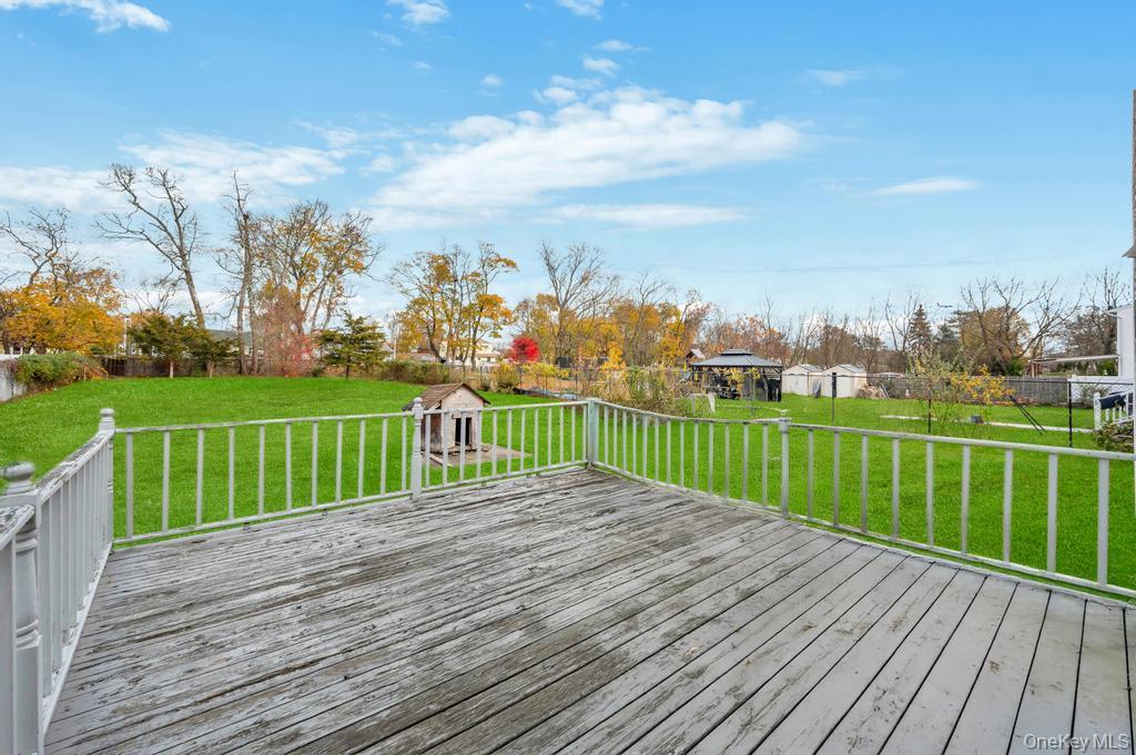 #8 photo, 57 Macarthur Avenue, Brentwood , NY 11717