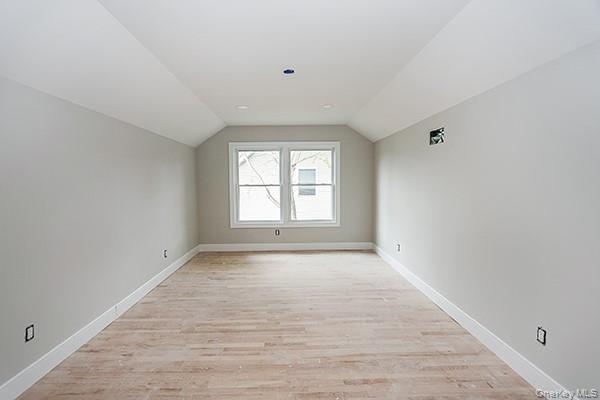 #20 photo, 127 Berkshire Road, Rockville Centre , NY 11570