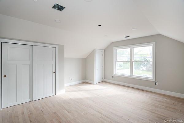 #21 photo, 127 Berkshire Road, Rockville Centre , NY 11570