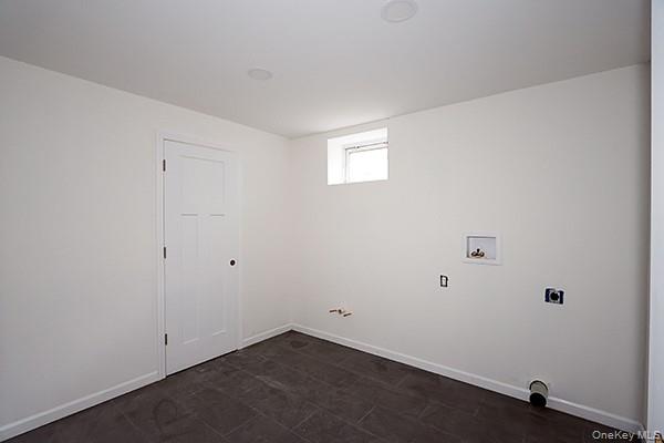 #24 photo, 127 Berkshire Road, Rockville Centre , NY 11570