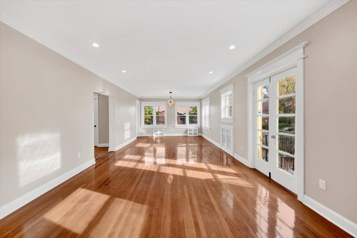 #20 photo, 170 Lawrence St, Mount Vernon , NY 10552