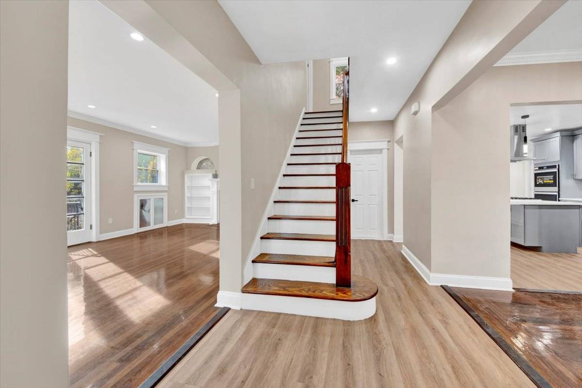 #29 photo, 170 Lawrence St, Mount Vernon , NY 10552