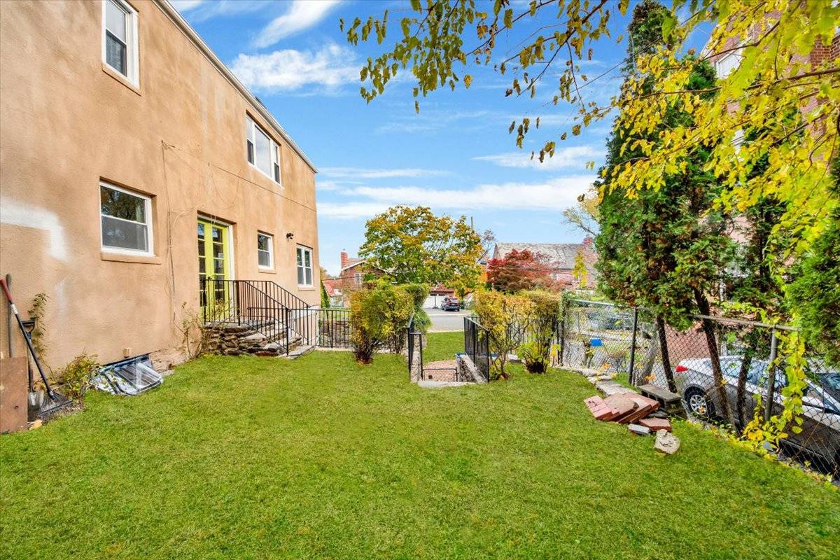 #32 photo, 170 Lawrence St, Mount Vernon , NY 10552