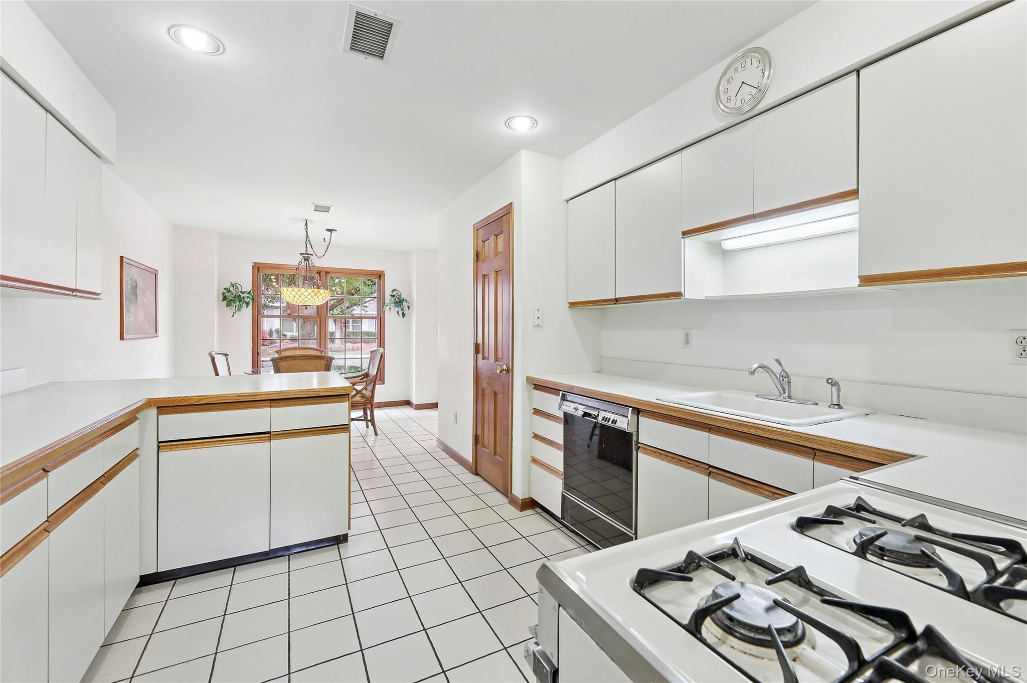 #18 photo, 16 Trevor Lake Drive, Congers , NY 10920