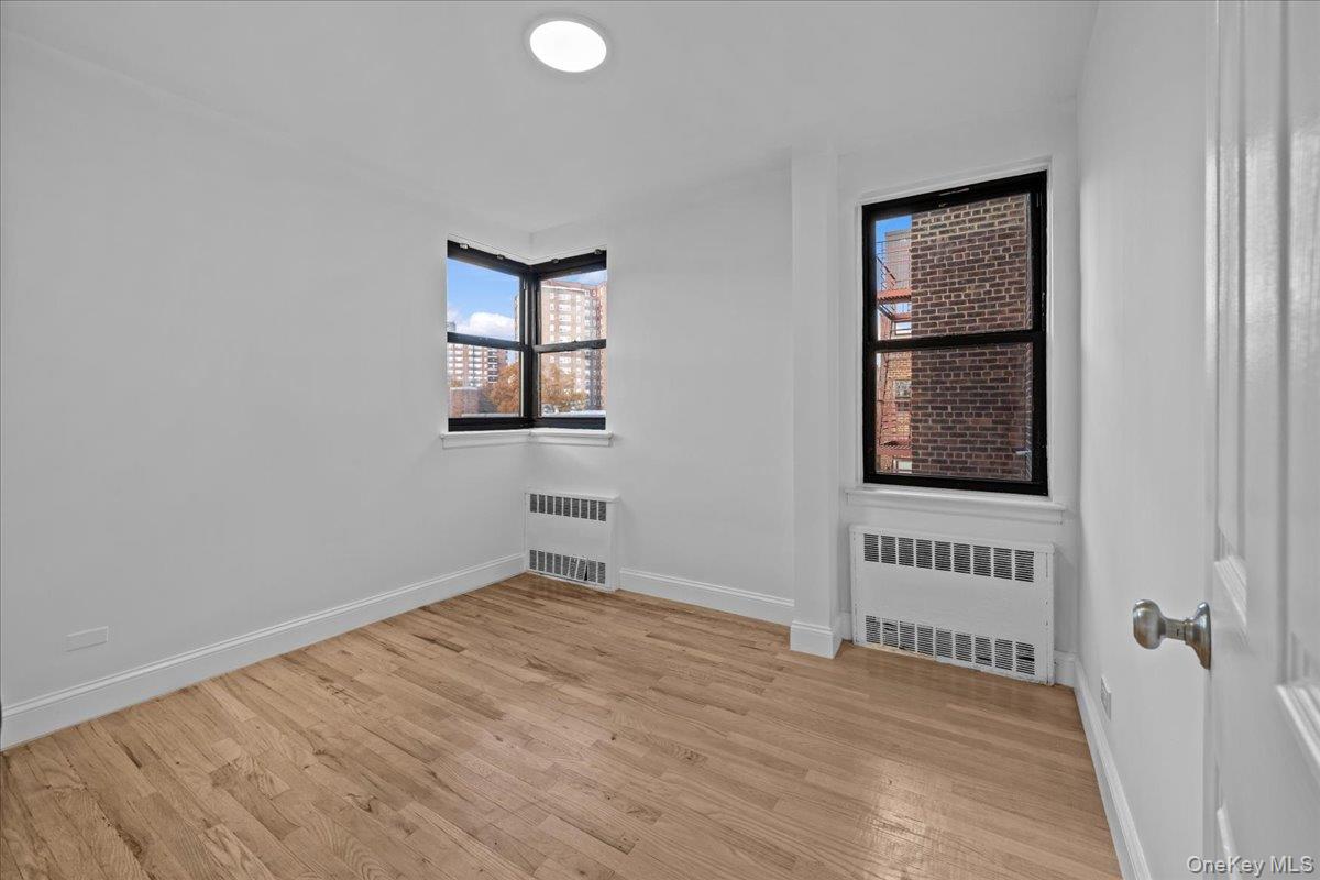 #9 photo, 3260 Netherland Avenue, Bronx , NY 10463