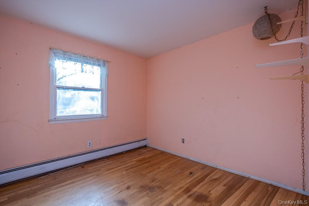 #10 photo, 2 Deborah Lane, Valley Cottage , NY 10989